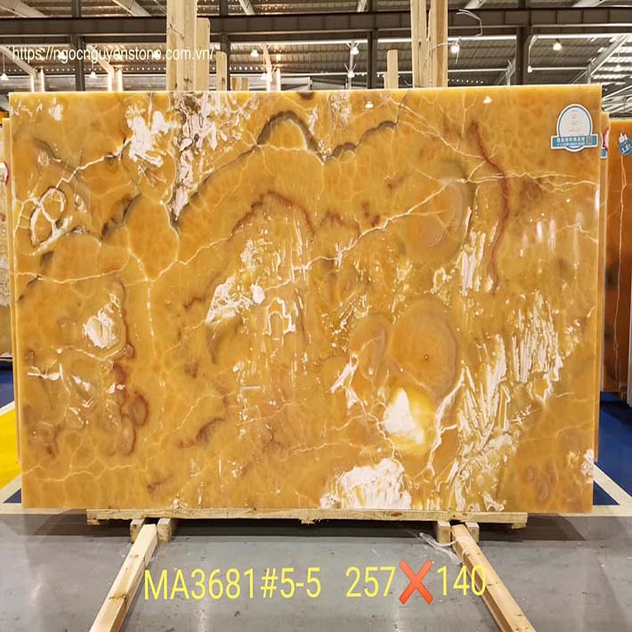 gia-da-hoa-cuong-vang-2128-da-marble-da-granite